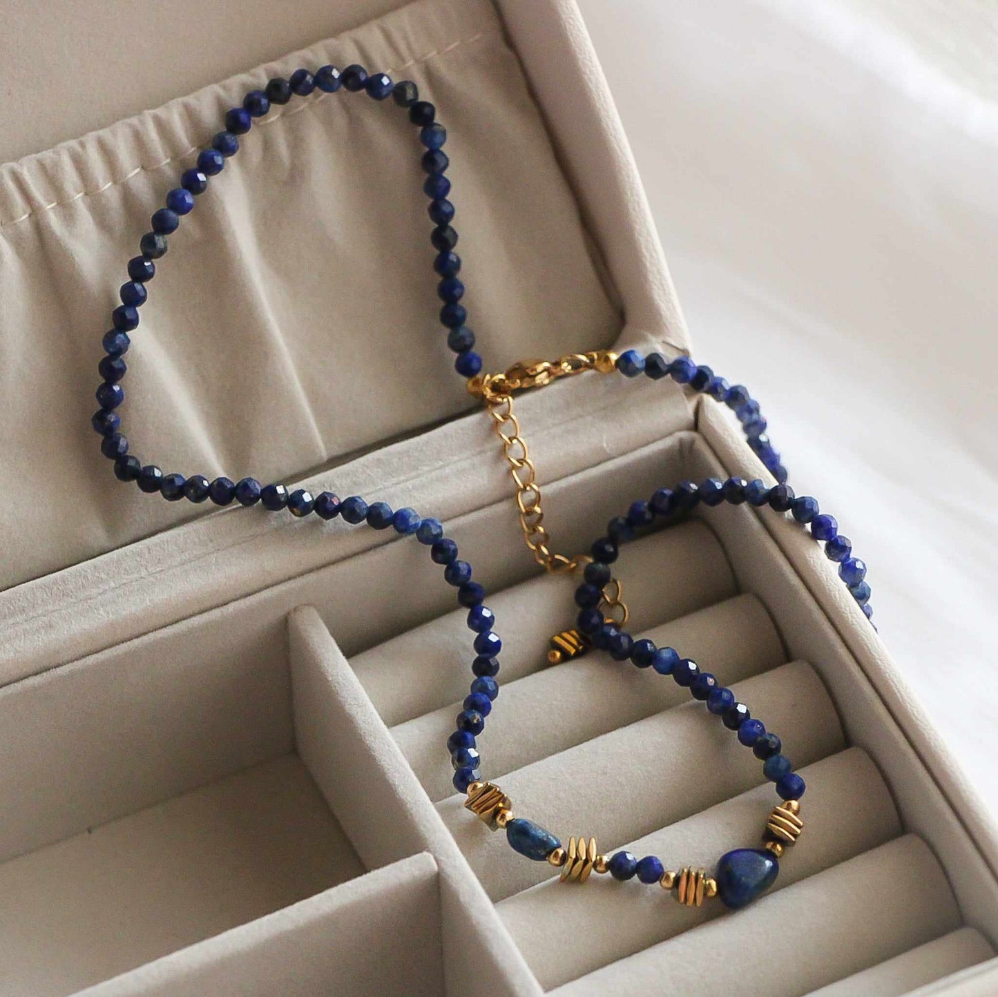 Erika Choker, Lapislazuli